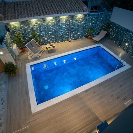 Thomas Villa Hersonissos - Private Pool - Sleeps 6 Exterior photo