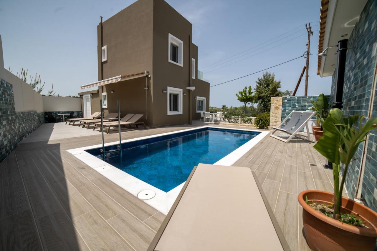 Thomas Villa Hersonissos - Private Pool - Sleeps 6 Exterior photo